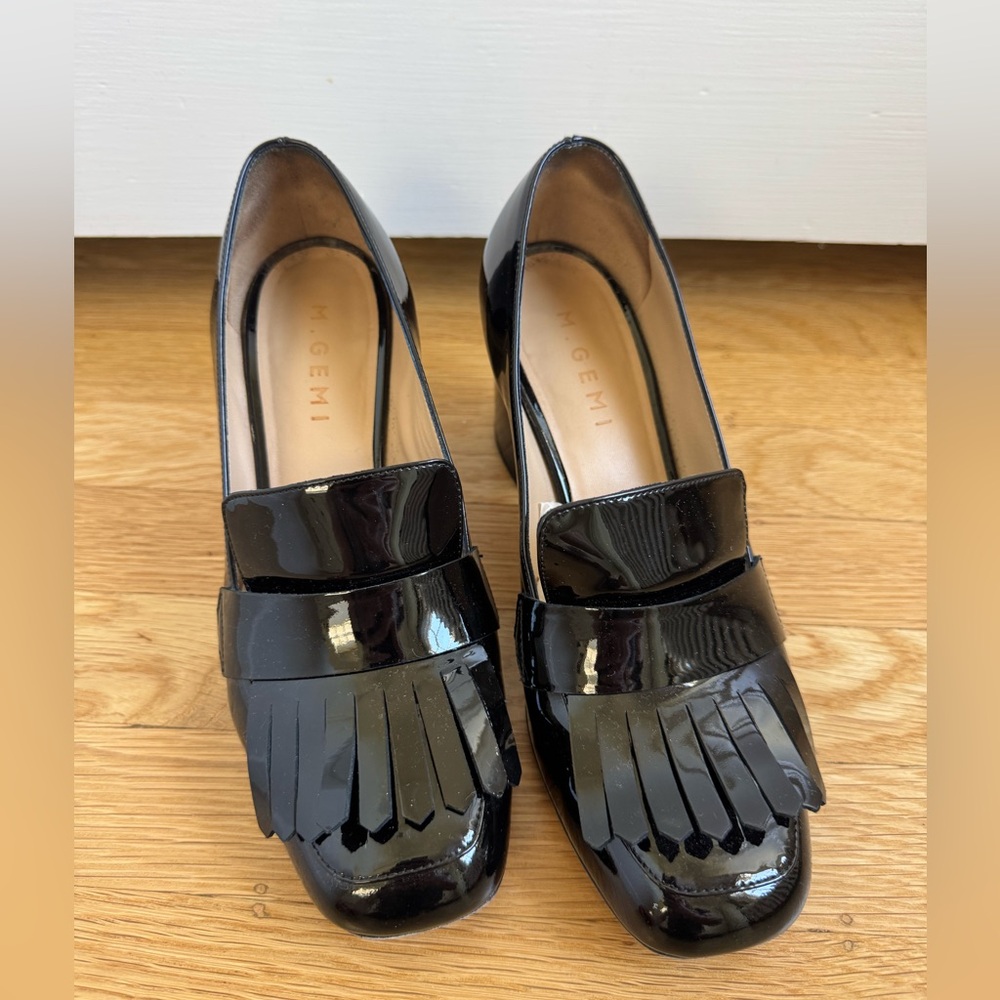 M.Gemi black patent leather size 37.5 ( size 7) loafer heels / heeled loafers